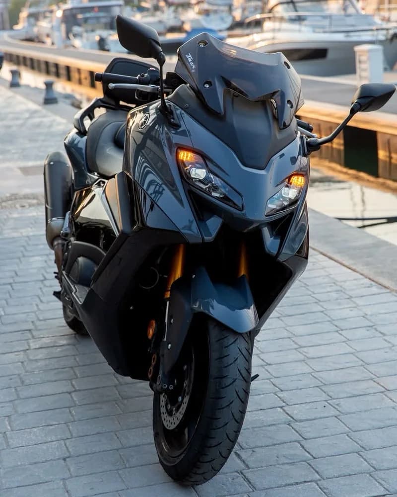 Yamaha TMAX 560 Tech Max